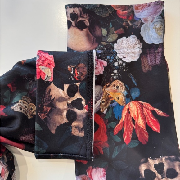 Blackmilk Garden of the Ancient Dead Cuffed Pants (Toasties) - Picture 6 of 7